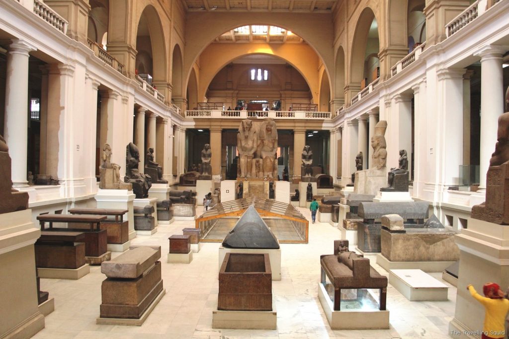 IL MUSEO EGIZIO DEL CAIRO GLI INTERNI