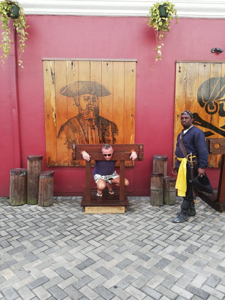 COSA VEDERE A NASSAU MUSEO DEI PIRATI, BEPPE ALLA GOGNA