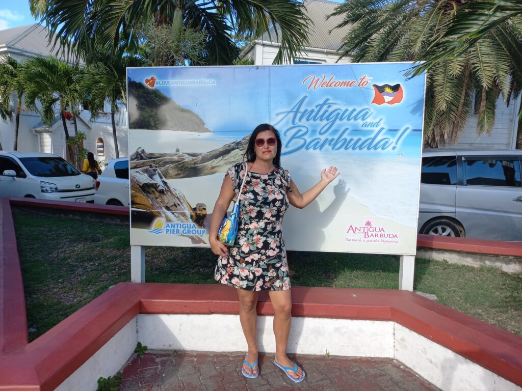 welcome to Antigua and Barbuda sign