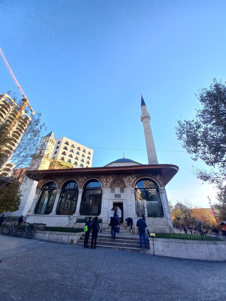 Cosa vedere a Tirana Moschea di Et'hem Bey