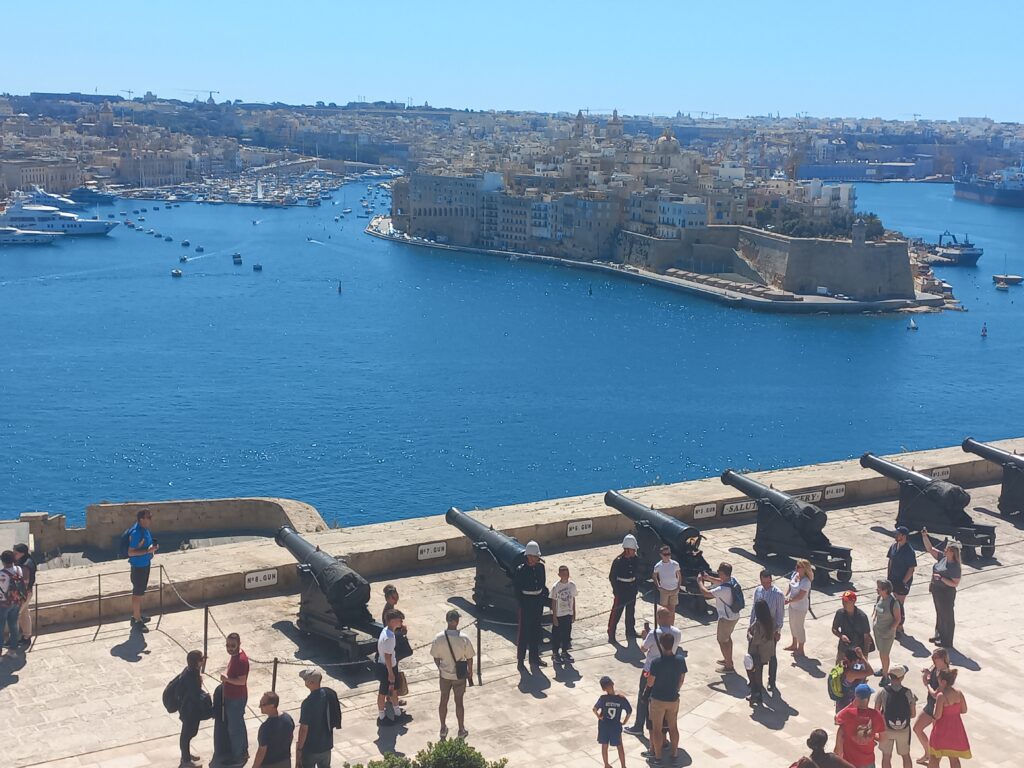 I Cannoni di Saluting Battery Malta