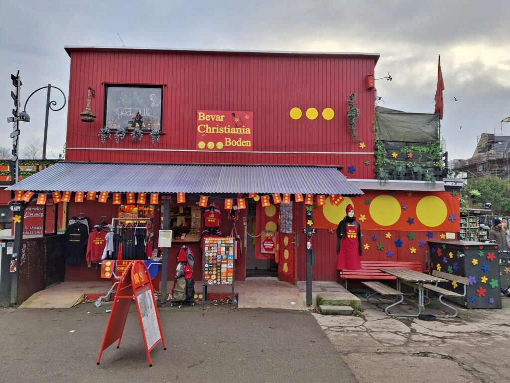 Cosa vedere a Copenaghen, Christiania la città libera