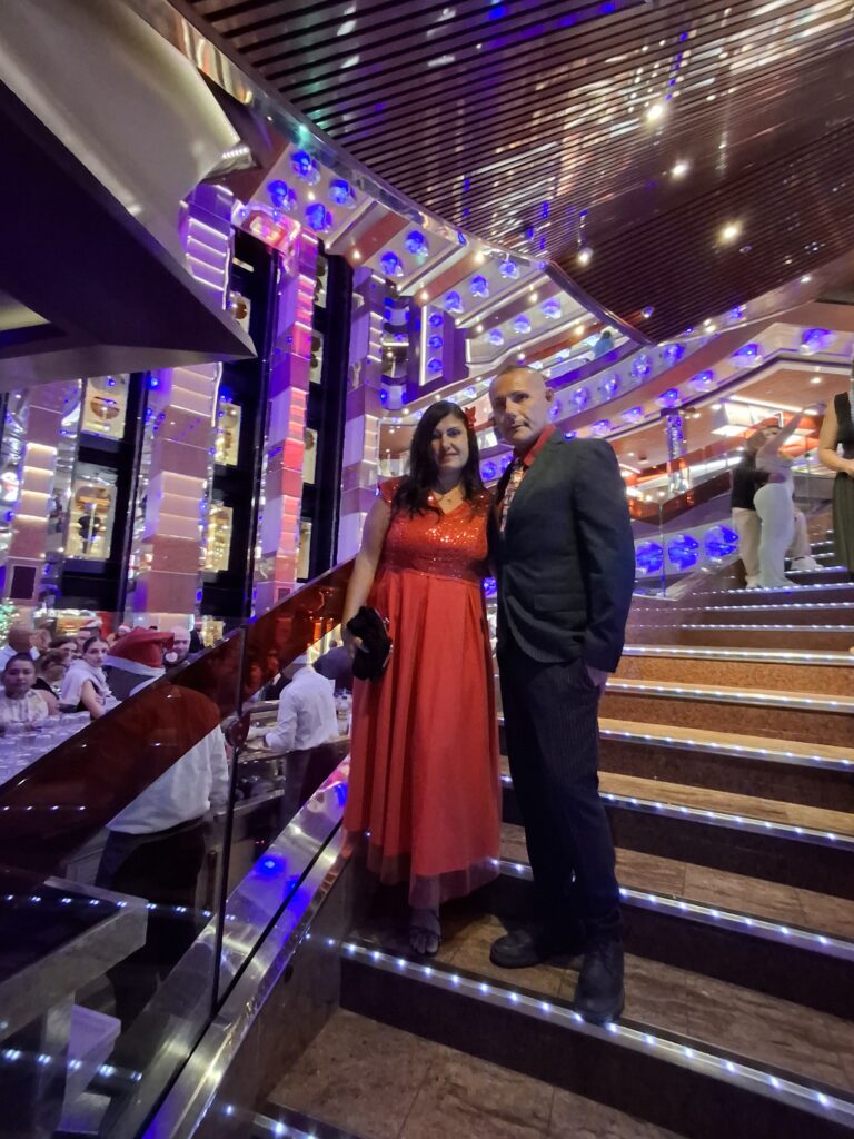 Sera della Vigilia di Natale su nave da crociera nei Caraibi