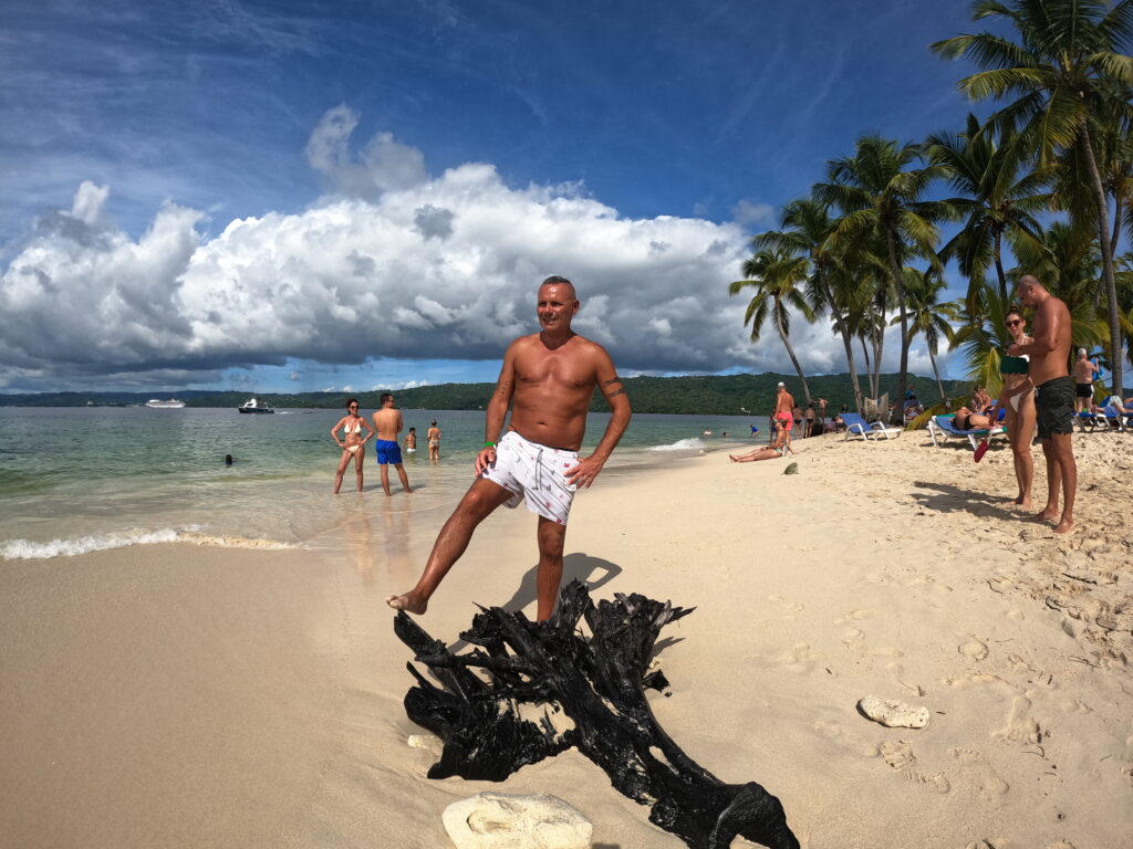 Samana spiagge, Cayo Levantadao