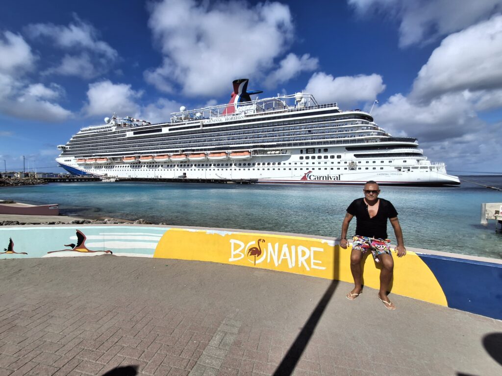 Carnival Horizon recensione della nave