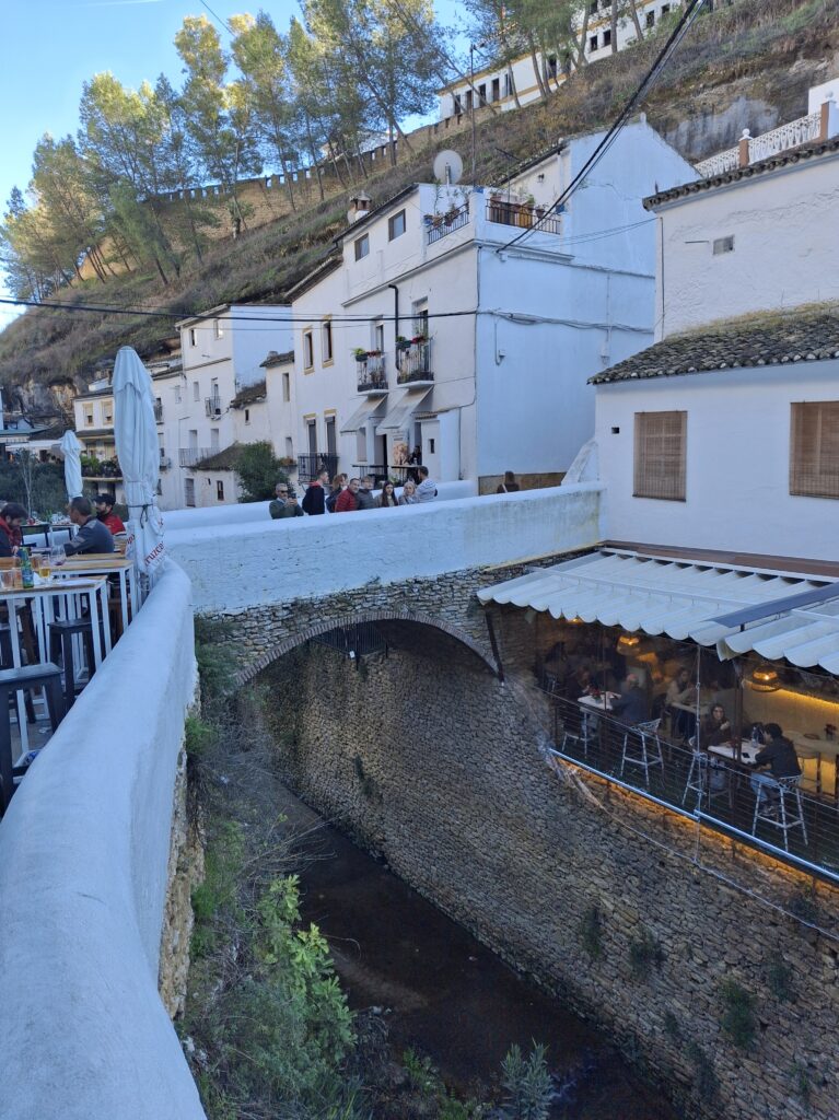 Ponte sul fiume Trejo in Andalucia