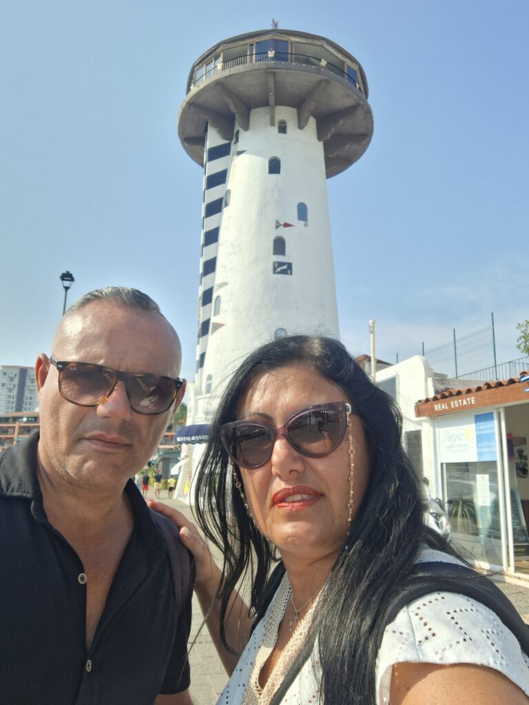 Il faro a La Marina di Puerto Vallarta
