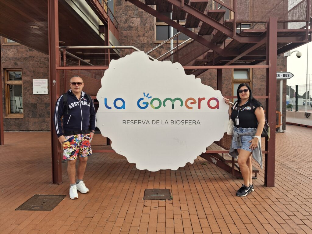 La Gomera in crociera cosa vedere in un giorno, la scritta riserva della biosfera