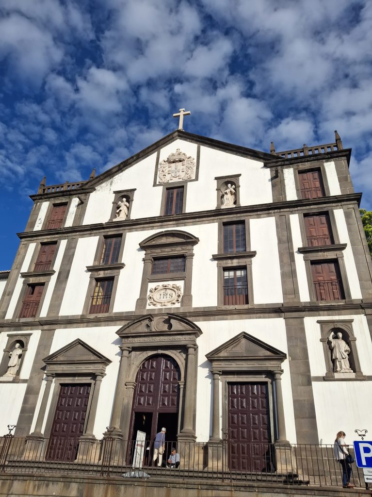 Funchal Madeira cosa vedere in un giorno, Cattedrale di Funchal, (Sé Catedral de Nossa Senhora da Assunção