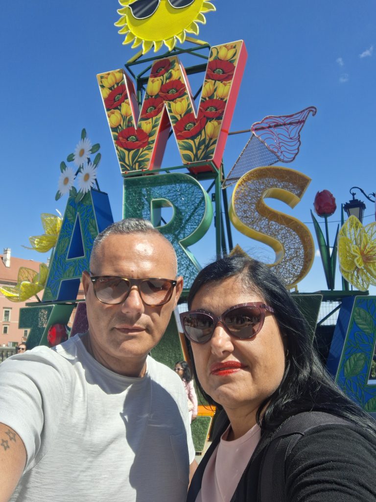 Scritta Warsaw nello Stare Miasto