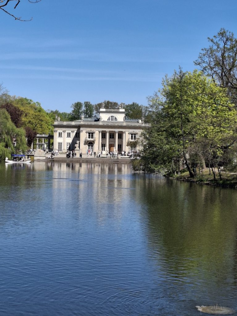 Palazzo Łazienki sull'acqua a Varsavia