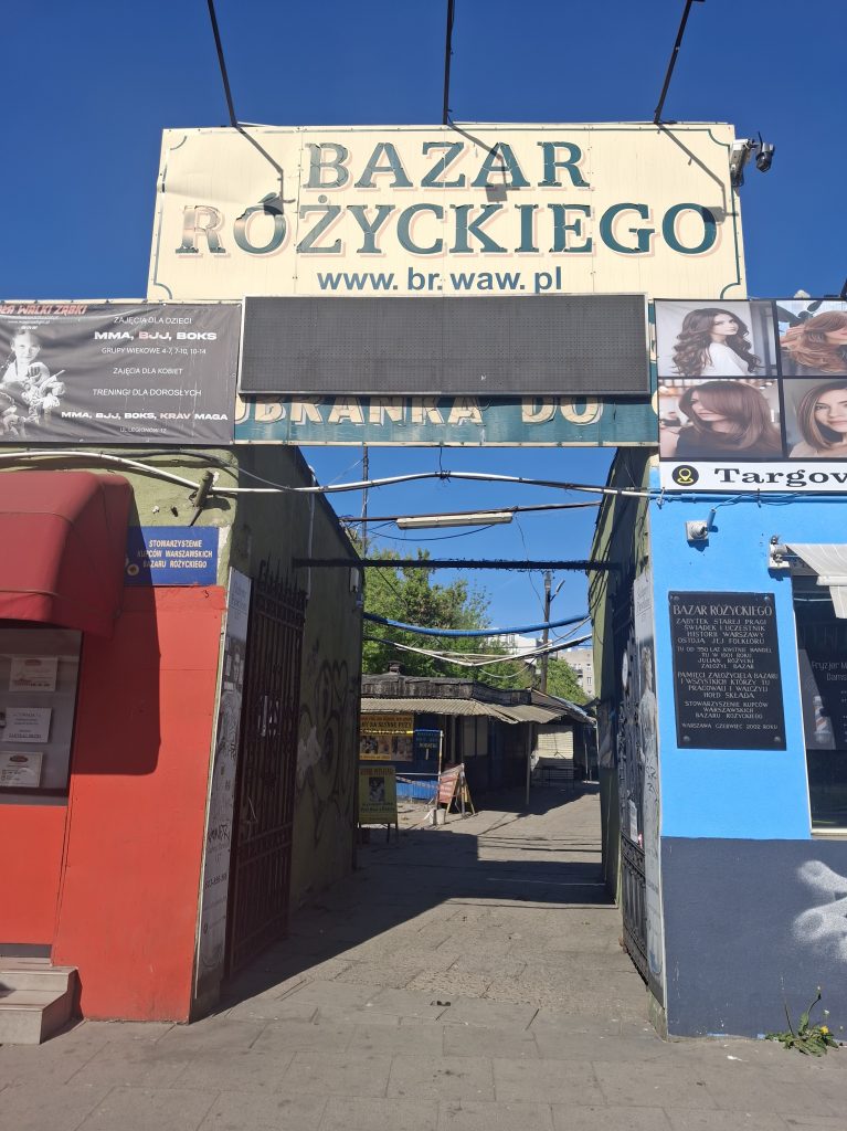 Bazar Rozyckiego nel quartiere Praga a Varsavia