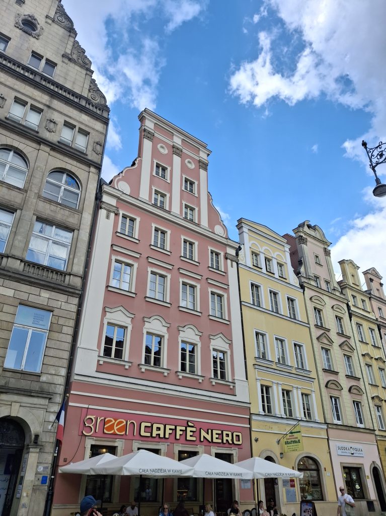 Cosa vedere a Breslavia in due giorni, Edifici nella Piazza del Mercato o Rynek